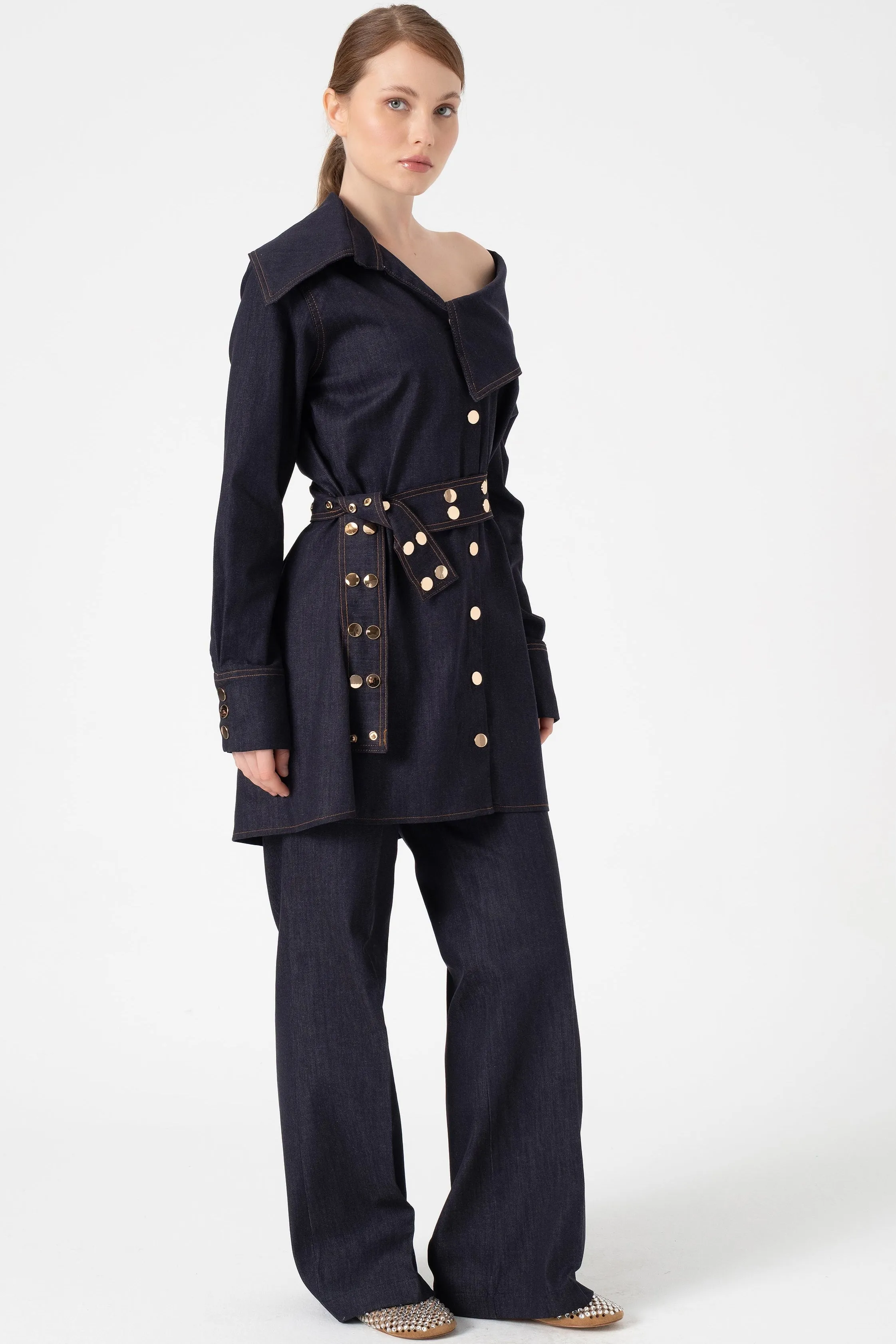 ASYMMETRICAL COLLAR SHIRT