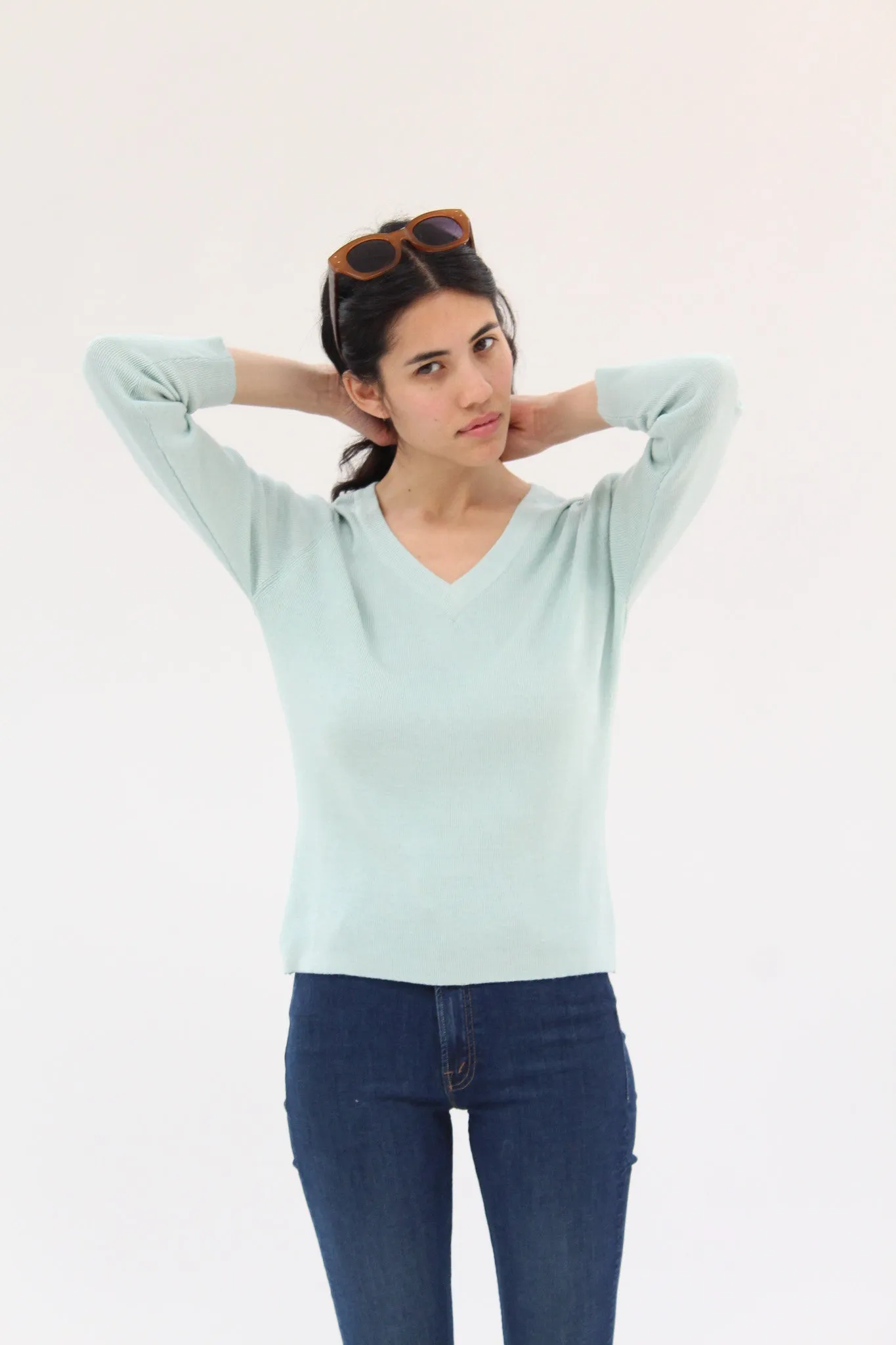 Beklina Ribbed Bar V-Neck Sweater Water
