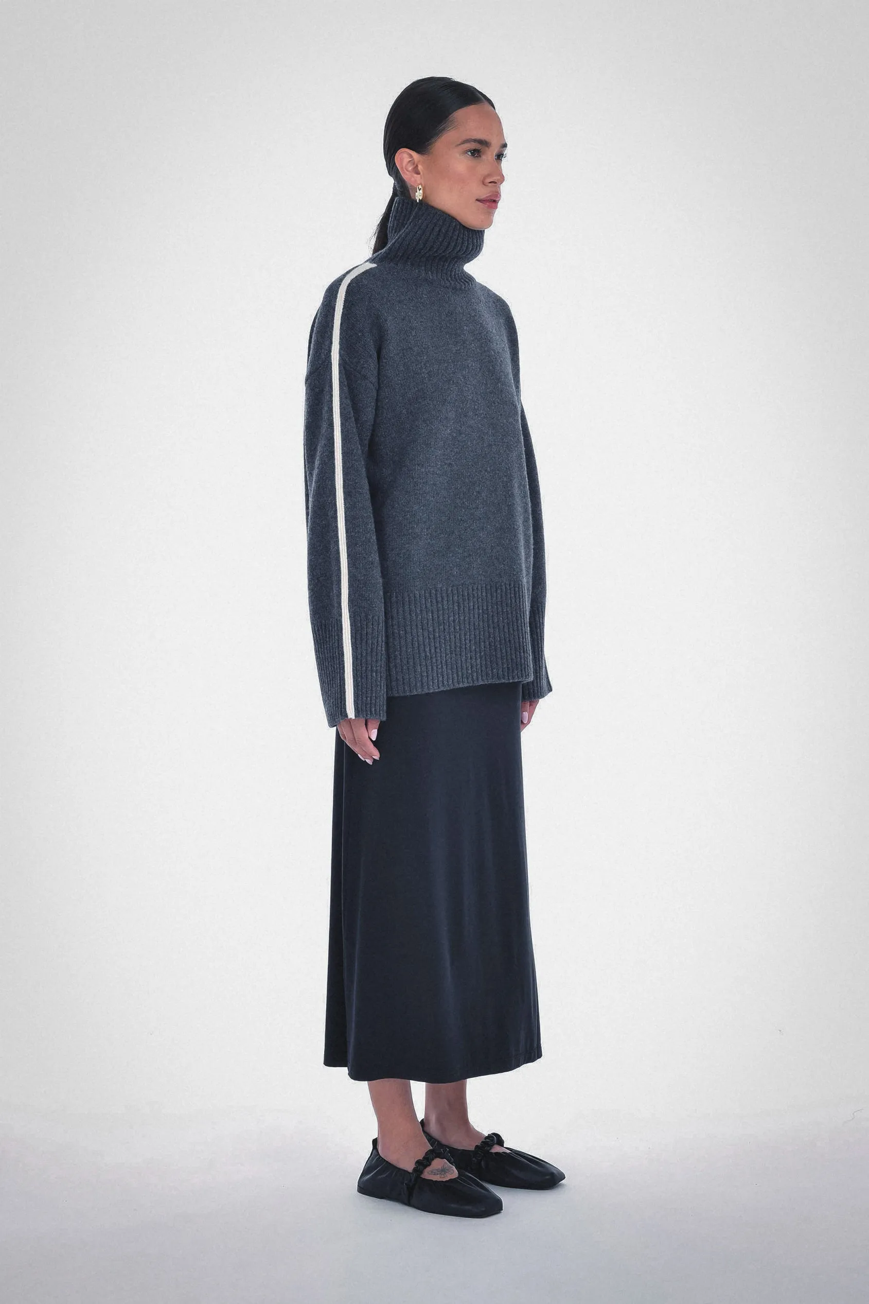 EIRA TURTLE NECK