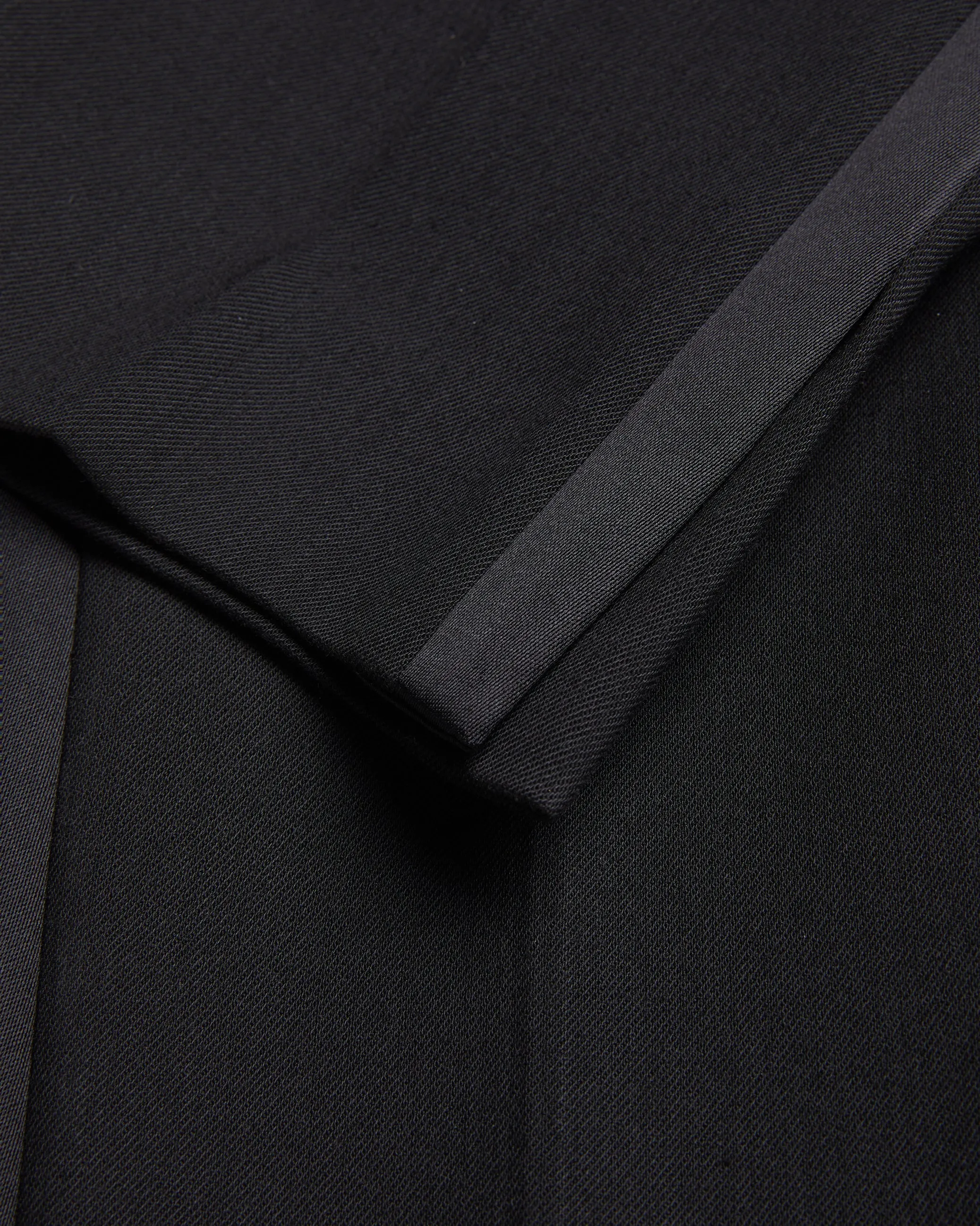 Jingut Contrast Satin Tailored Tapered Trouser Black