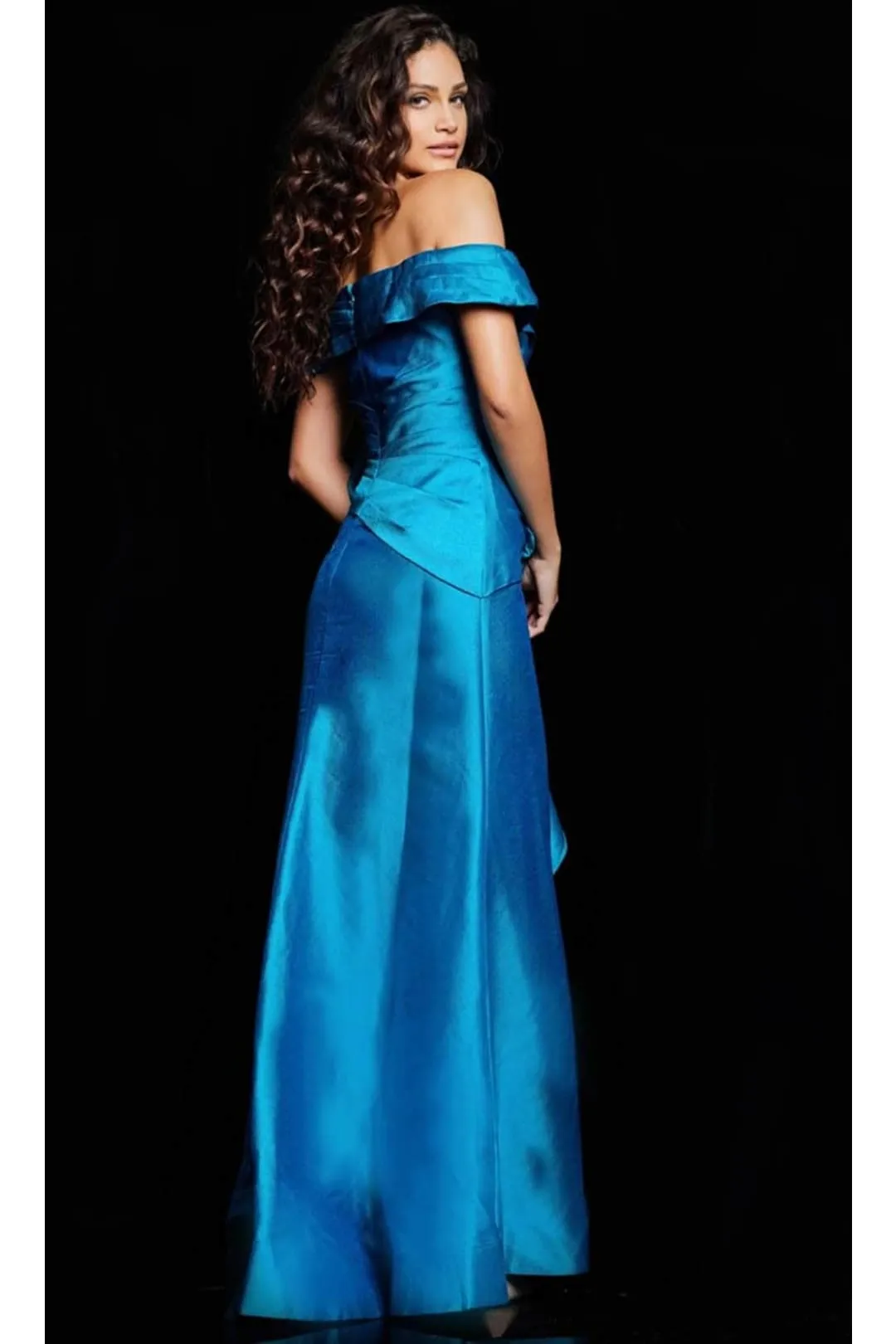 Jovani - 06774 Collared Modest Evening Dress