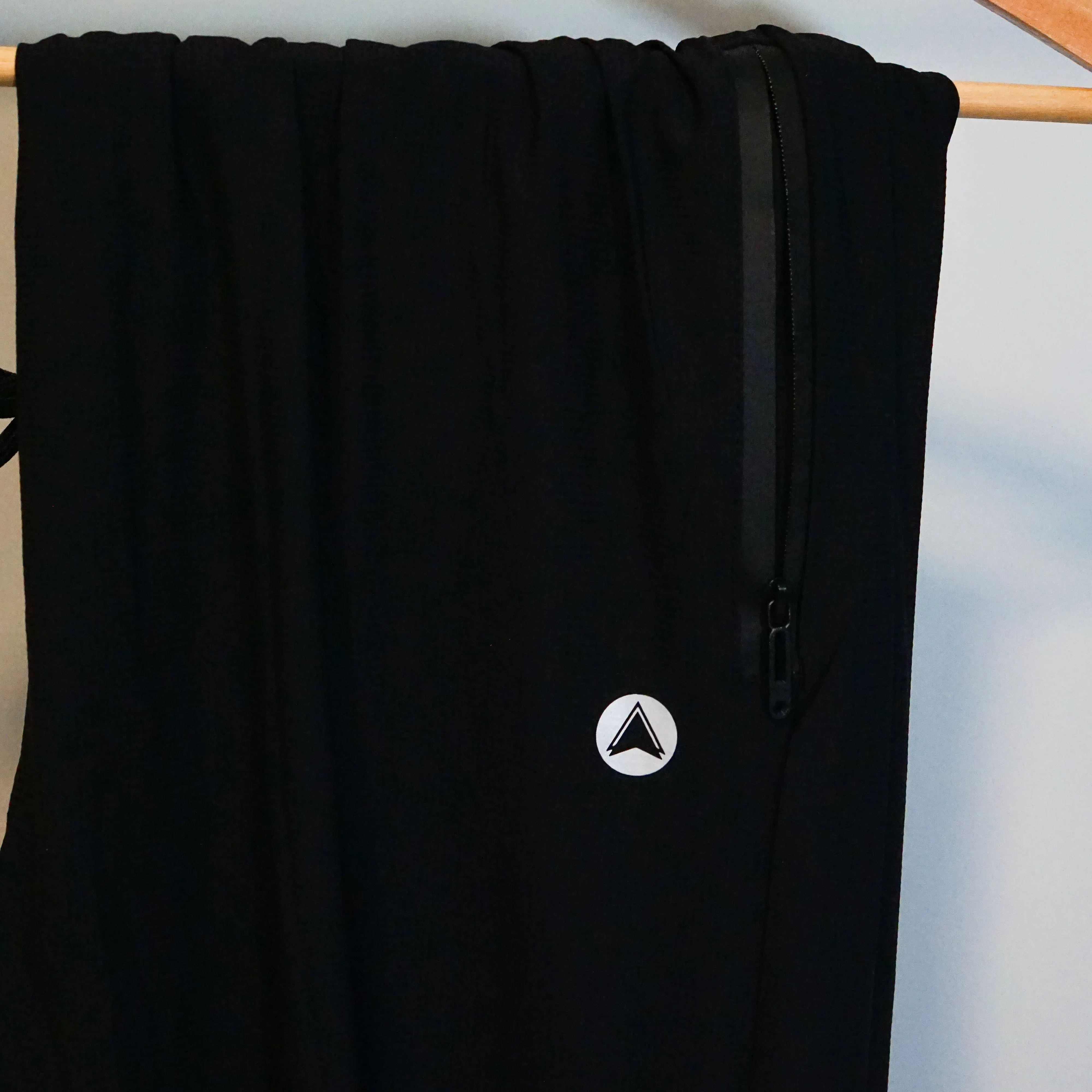 Lite Unisex Joggers