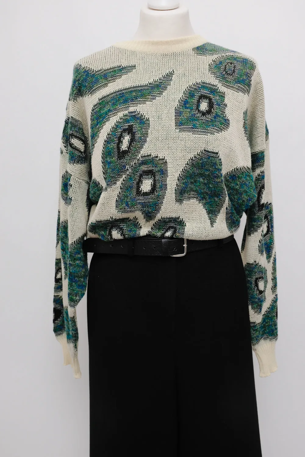 PEACOCK VINTAGE KNIT OVER SWEATER