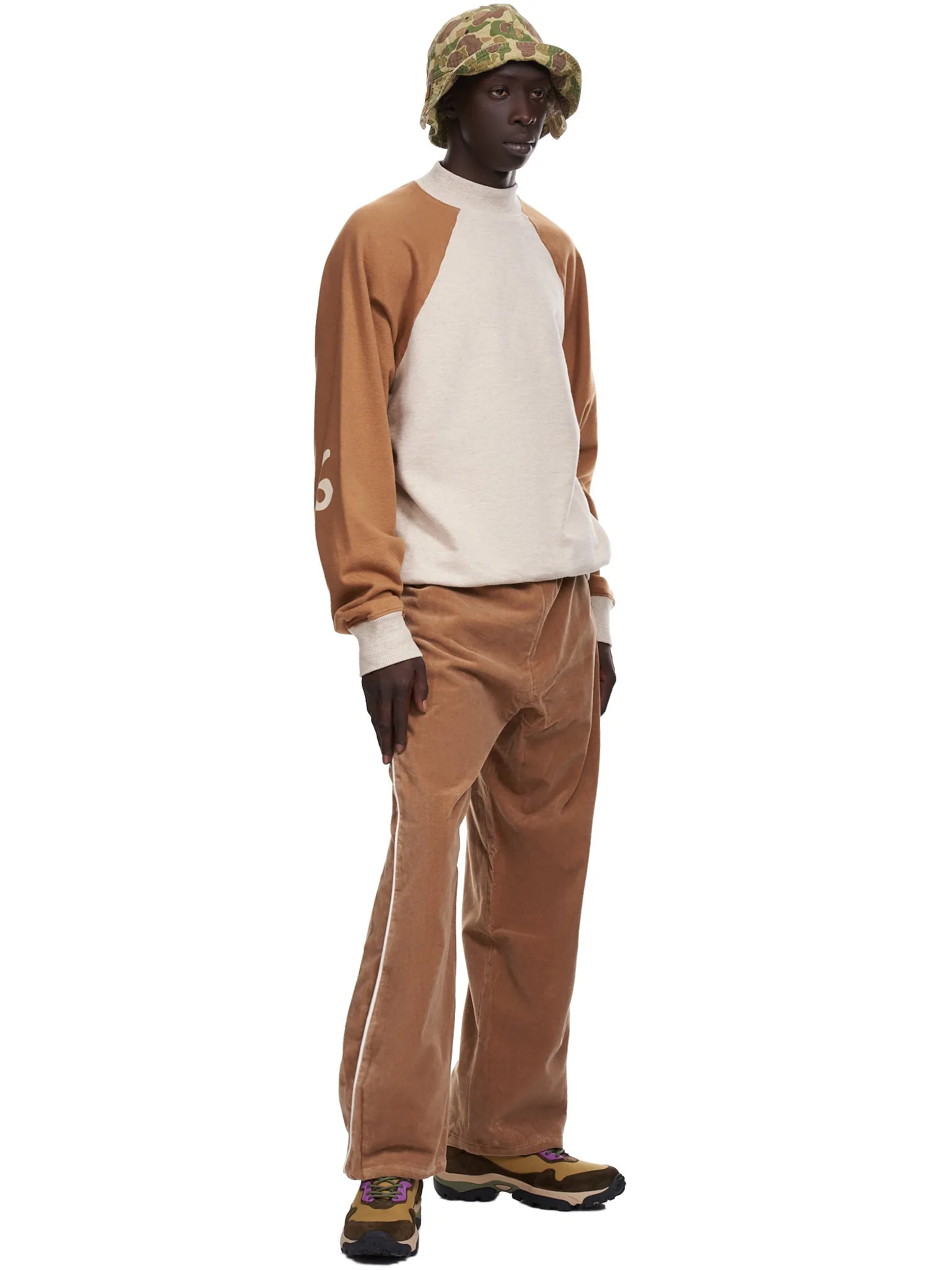 Raglan Sleeve High Neck Sweatshirt (K2109LC032-ECRU-GOLD)