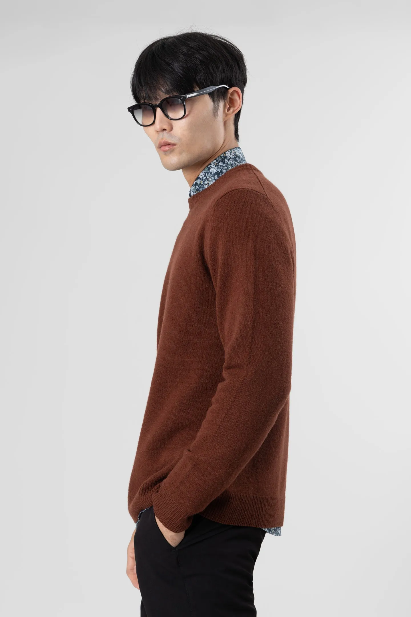 Soft Cloth Crewneck Sweater in Merino Jersey - Cherrywood