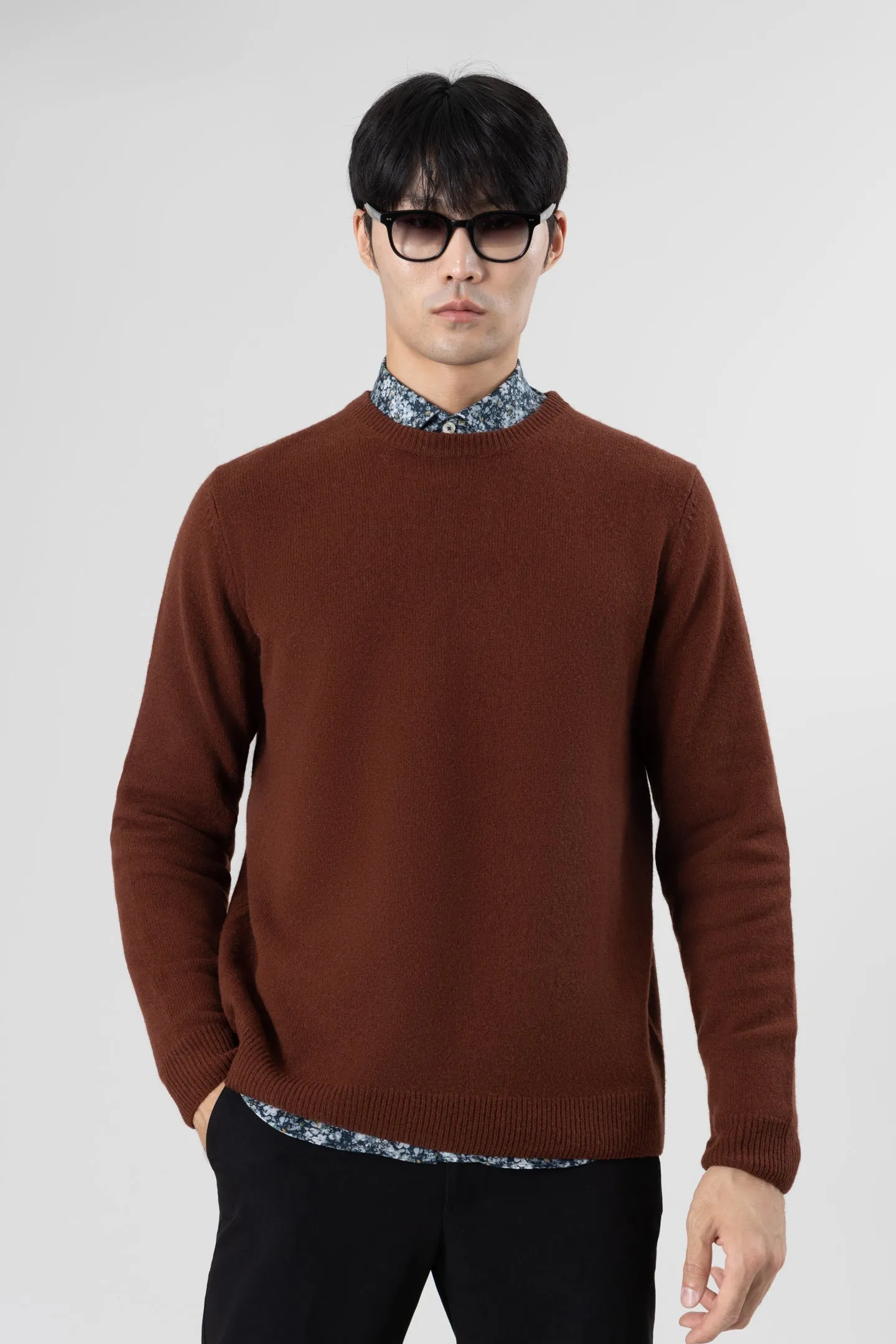 Soft Cloth Crewneck Sweater in Merino Jersey - Cherrywood