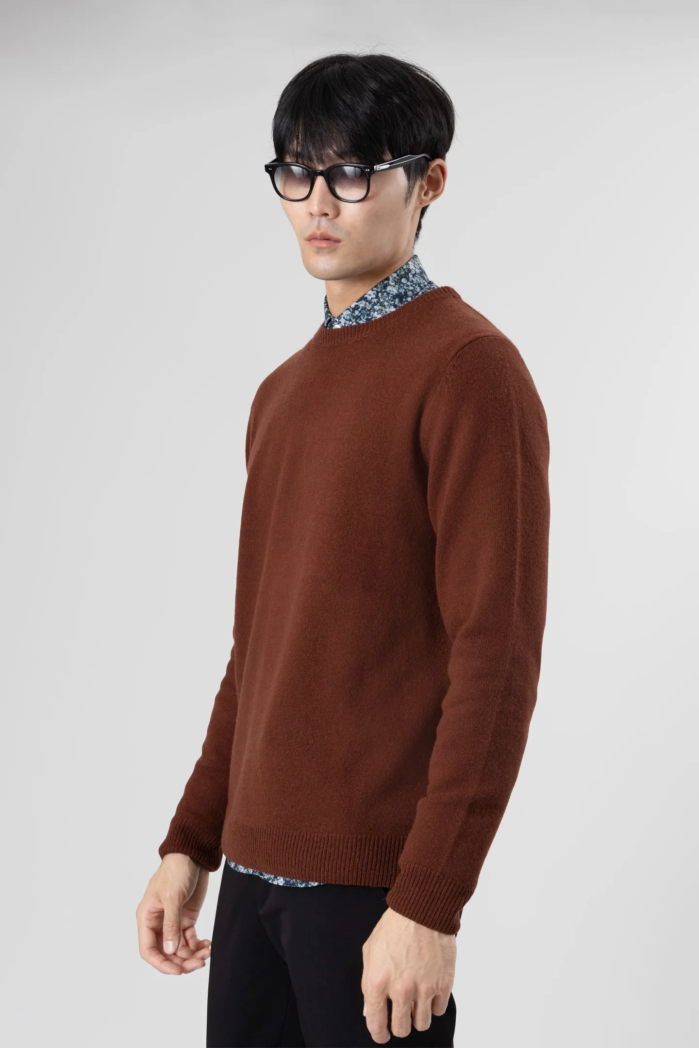 Soft Cloth Crewneck Sweater in Merino Jersey - Cherrywood