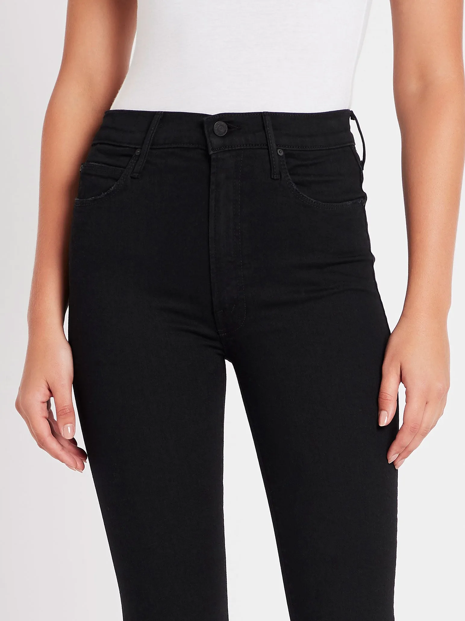 Stunner Ankle Step Fray Jean