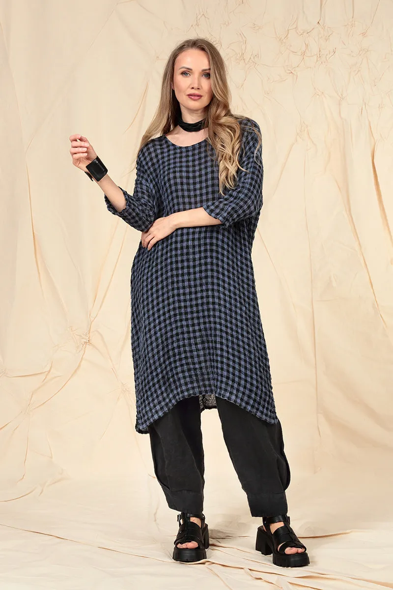 Tapered Pockets Black Linen Trousers